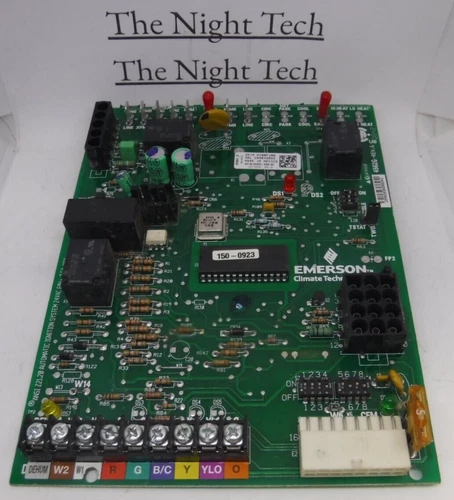 Goodman Janitrol Amana PCBBF106 Control Circuit Board 50V51-289-02