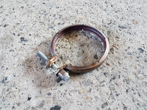 BMW 5er F07 F10 F11 LCI 530d N57N Spannschelle Turbolader 8518404