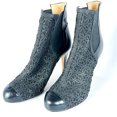 HEELED CHELSEA BOOTS: Carmen Marc Valvo Leather Women s Size 9/40