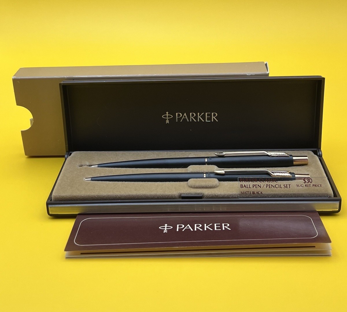 Vintage Parker Classic Matte Black/Gold Trim Ball Pen & Mechanical