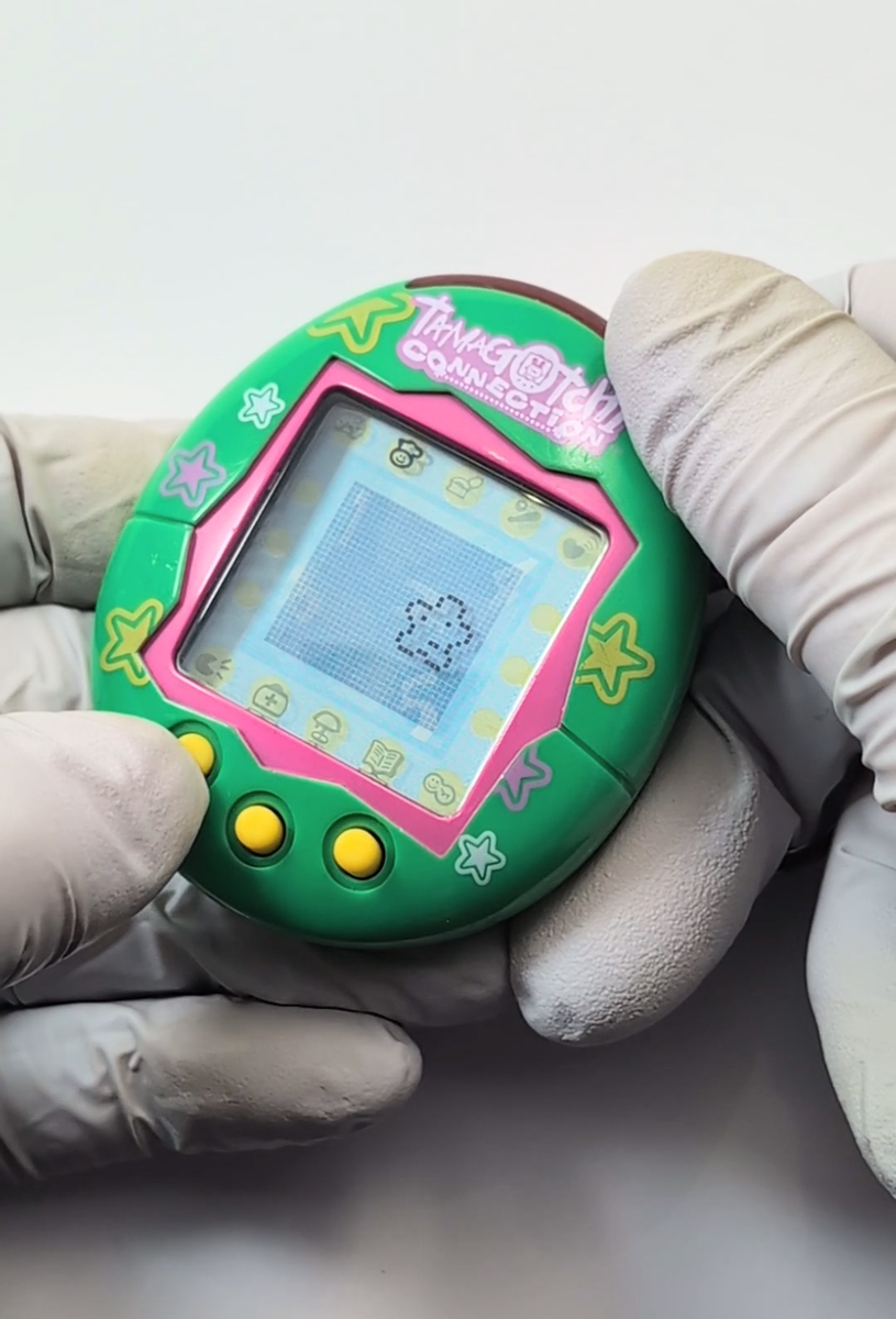 🥚VTG Tamagotchi Connection v2 English Green Pink With Stars +
