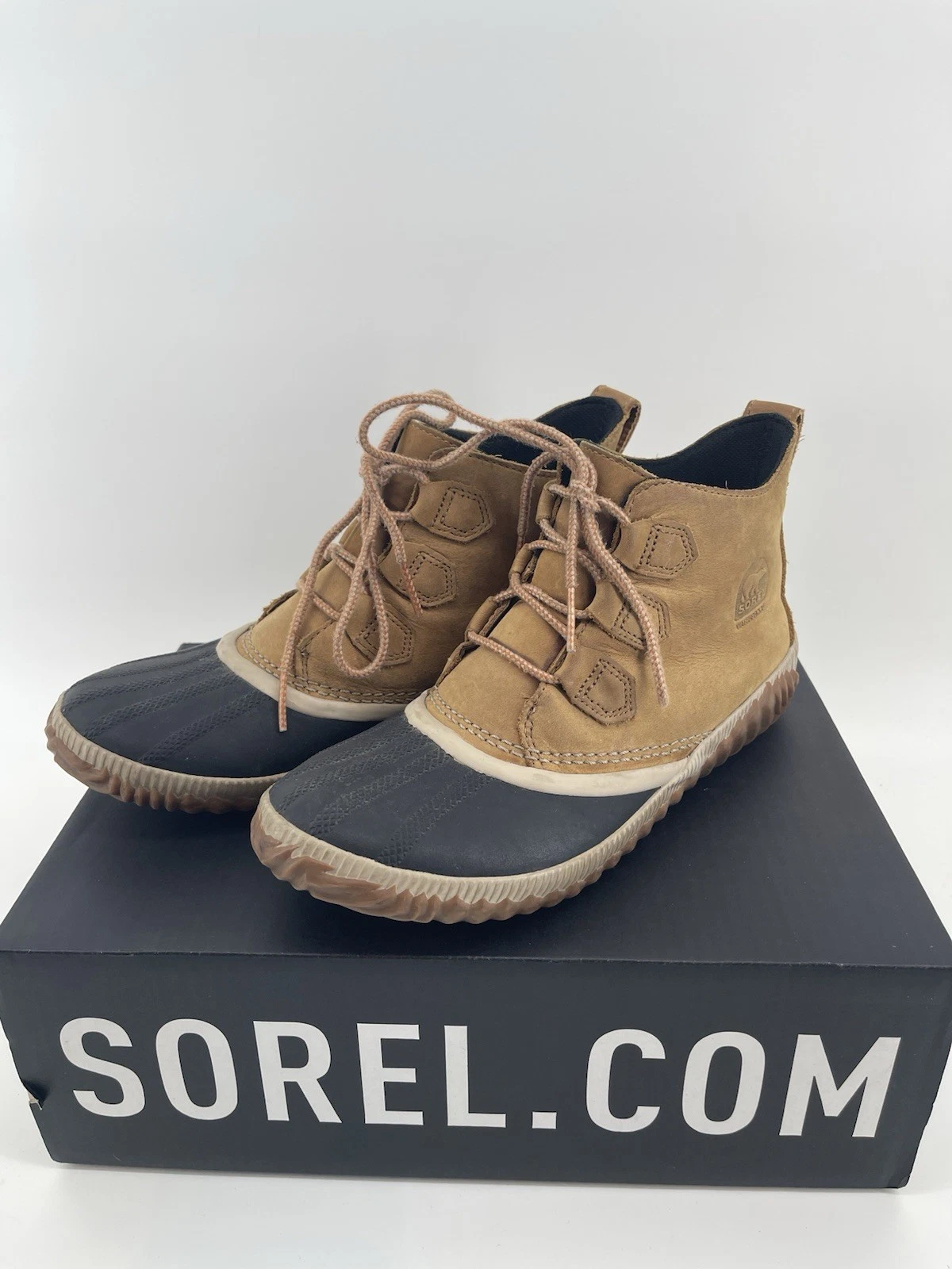 Sorel Out N About Plus Waterproof Boots -Womens 10 Duck Elk Tan Black Leather