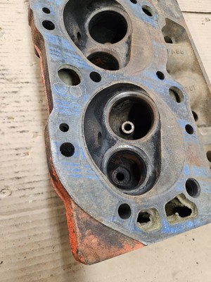 BBC BB CHEVY Large Oval Port Open Chamber 781 Head 336781 GOOD GM