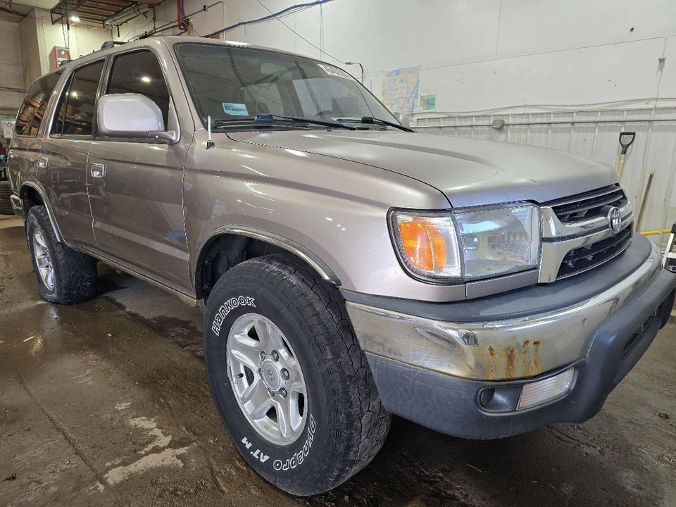 Passenger Quarter Glass With Antenna Privacy Tint Fits 96-02 4 RUNNER 627850 Foto 2 de 4