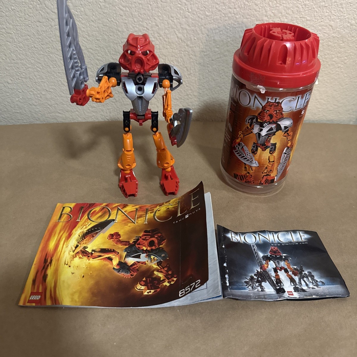Lego Bionicle Tahu Nuva 8572 100% Complete w/ Canister, Comic
