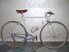 Bici Vintage CIOCC Completamente restaurata con gruppo Campagnolo cinquantenario