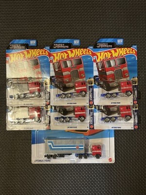 Hot Wheels Optimus Prime Track Fleet & 6 Mainline Screen Time Primes Lot New