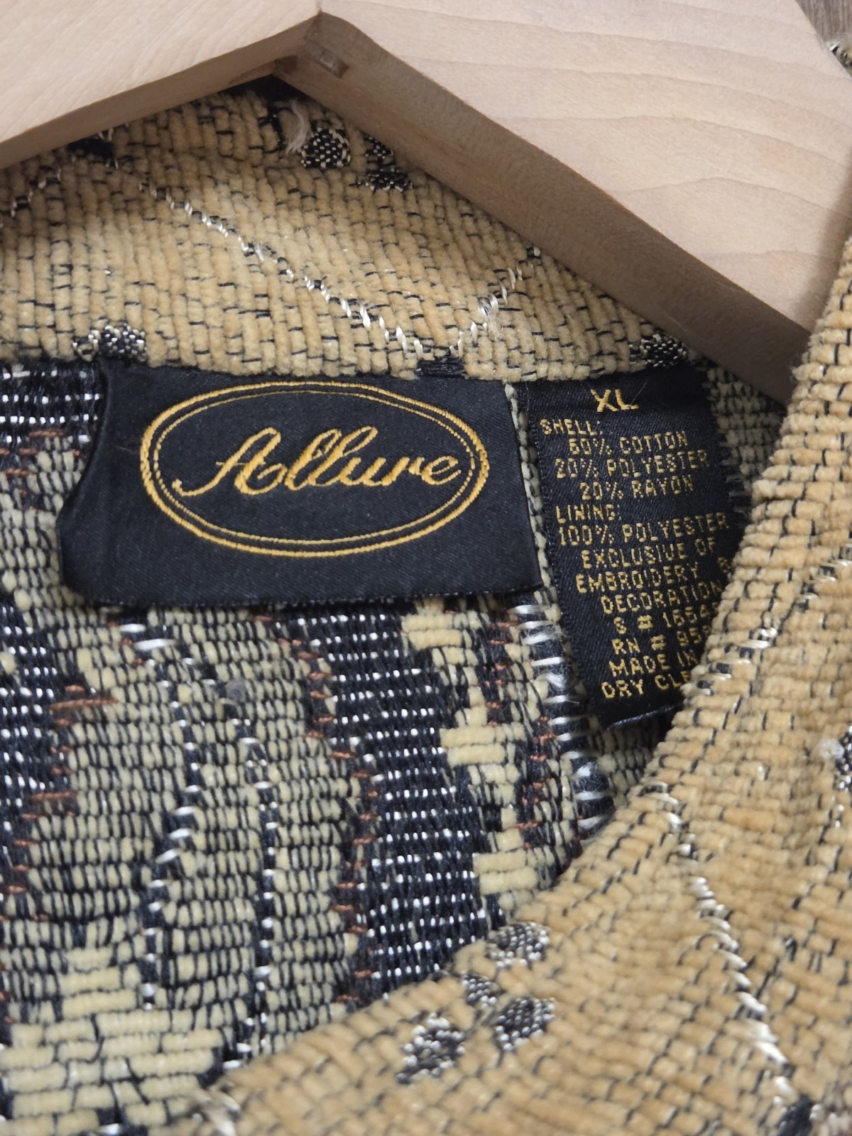 Vintage Allure Patchwork Embroidered Grandmacore … - image 6