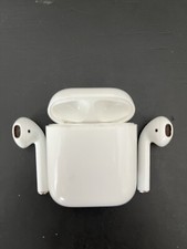 Apple AirPods Gen 1 w/ Charging Case Right Earbud Does Not Hold Charge
