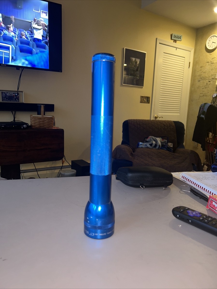Maglite 3D Cell Flashlight 12” Blue Full Size made in USA