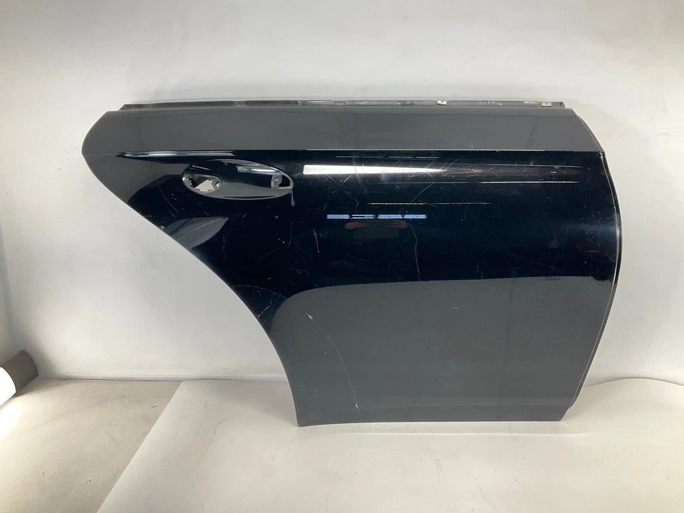 07-11 MERCEDES-BENZ CLASE CLS W219 CLS550 Carcasa de puerta trasera derecha pasajero OEM CM Foto 3 de 4