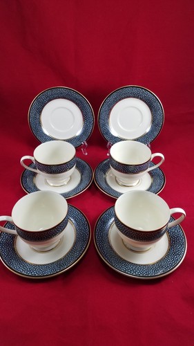 MIKASA CHINA EBONY FLAIR 4 CUPS 6 SAUCERS LAP25 FINE IVORY GOLD TRIM - Picture 4 of 4