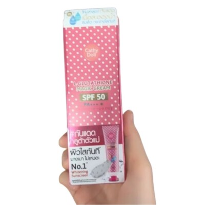 cathy l glutathione magic cream spf130 pa+++ 4X Doll L-Glutathione White Sunscreen Available SPF50 No Glutathione Magic Cream SPF50 See The Results – ميديكيوب جلوتاثيون جلو سيروم Quantity:2 Pack
