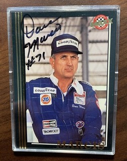 NASCAR DRIVER AND LEGEND DAVE MARCIS AUTOGRAPH CARD 1992 BLACK MAXX CARD #71
