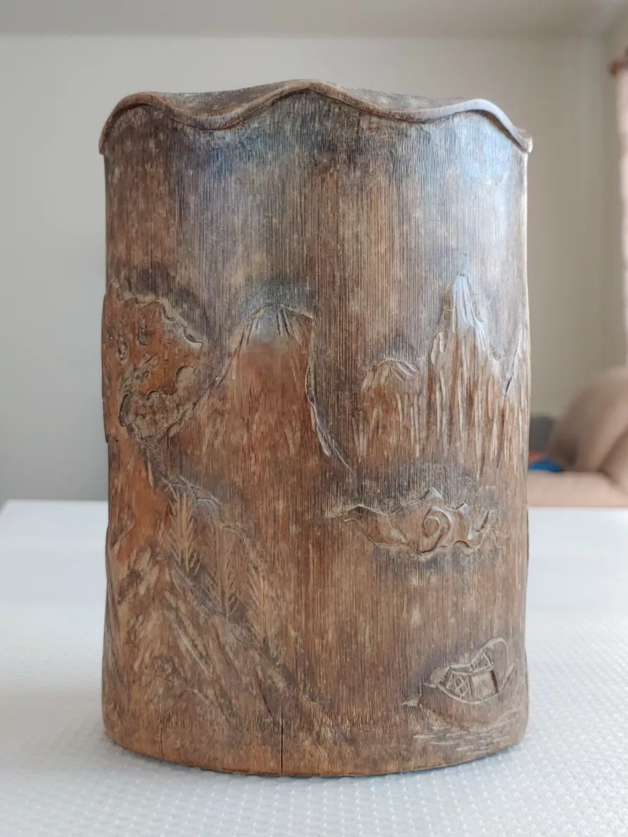 明代古董嘉定竹雕薄意山水纹七瓣莲花口笔筒Antique China Ming Bamboo