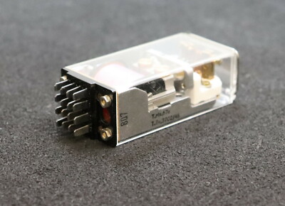 SIEMENS Kleinpolrelais T.rls 67u  T.Bv.3702/46 P1-Kappe 8R12 3000/46 ohne Zapfen
