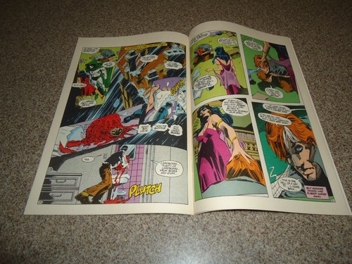 THE SPECTRE #1 LOT OF FIVE 2nd SERIES HIGH GRADE - Picture 4 of 4