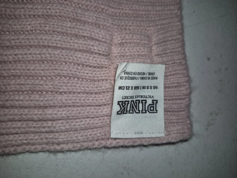 Victoria's Secret Rosa Bufanda Acanalada Tejido 8 x 66 pulgadas Cuello Calentador Otoño Invierno Foto 2 de 4