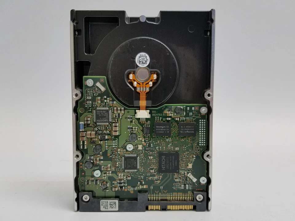 Hitachi HP HUS156060VLS600 600 GB 3.5 in SAS 2 Enterprise Hard Drive - Image 2 of 3