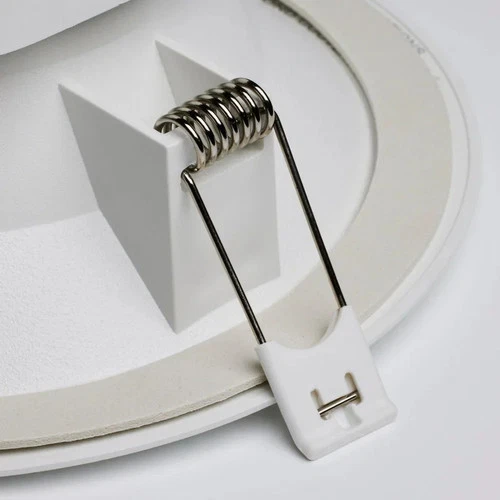 9W LED Direct Wire Downlight - 5-6 inch - 5000K - 120V - Dimmable - Picture 5 of 7