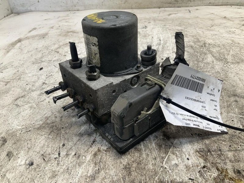 2009 Lincoln MKS Anti Lock Brake Actuator Pump ABS Foto 3 de 4
