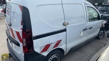Pompe direction assistée Renault EXPRESS