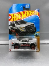 Hot Wheels (Dirt)  ZAMAC 2025-      "2017 Ford F-150 Raptor"