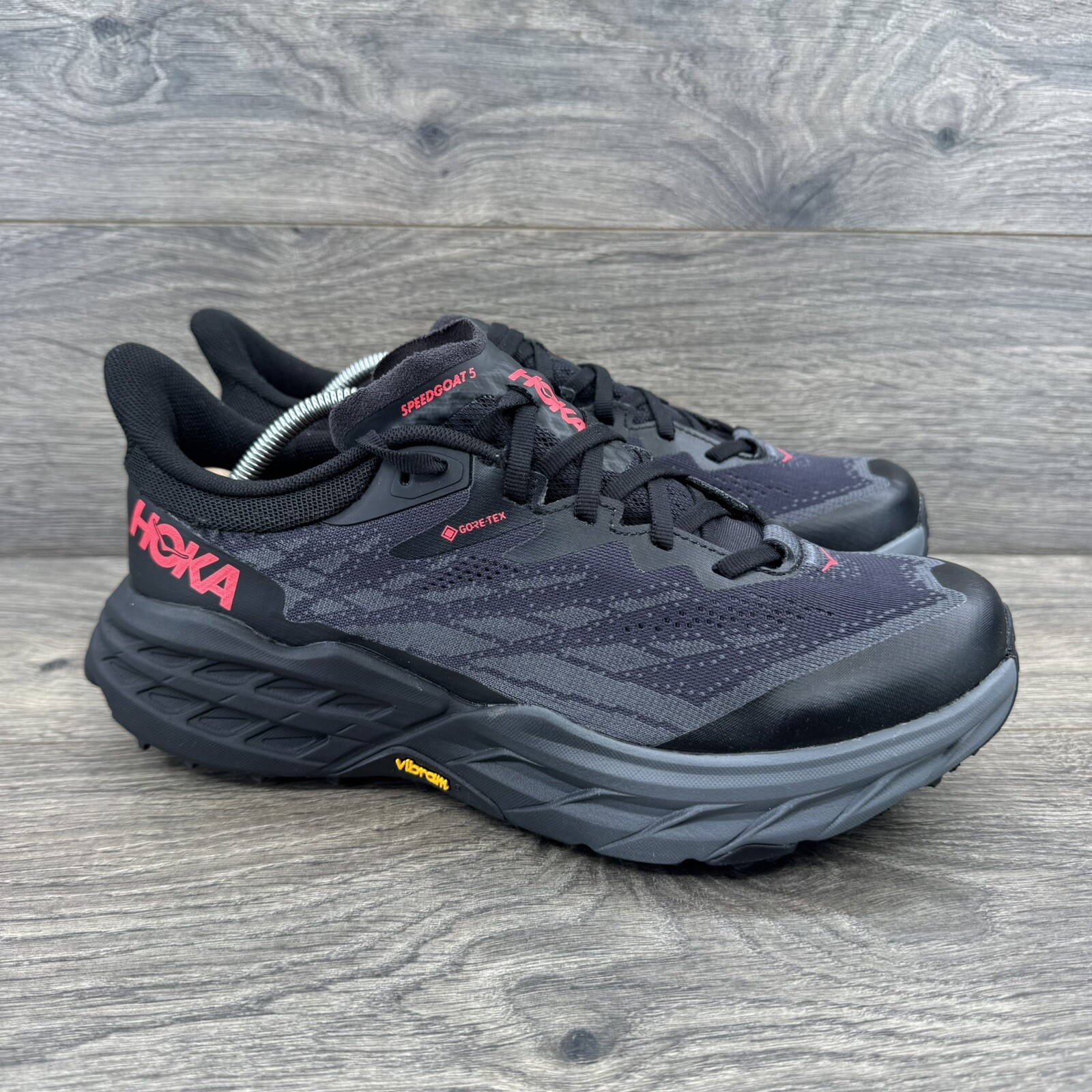Zapatos para correr Hoka One One SpeedGoat 5 Trail para mujer talla 8,5 B negros Trail