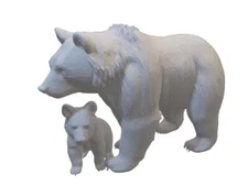 Resin printed Grizzly and her Cub