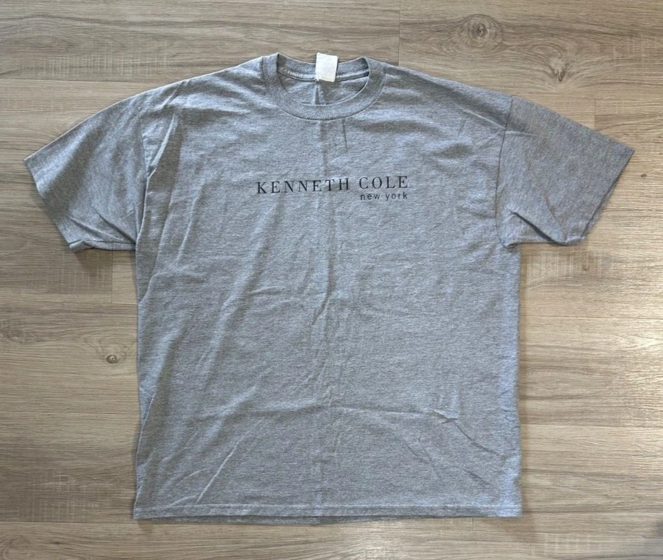 Camiseta De Colección Años 90 Kenneth Cole Nueva York Para Hombre XL Gráfico de la Quinta Avenida Foto 2 de 2