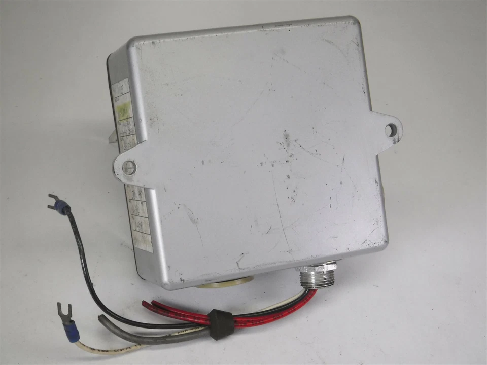 Used Signet Process Pulser MK527-1 K7-1 - Image 2 of 4