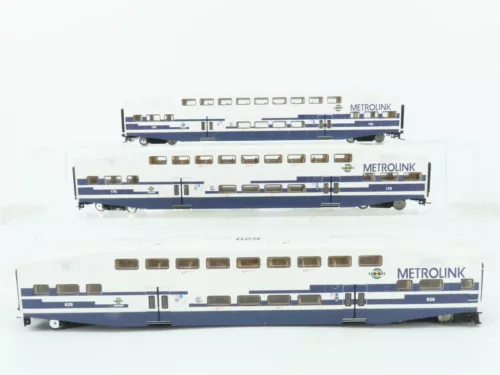 HO Scale Athearn 2587 Metrolink 10th Anniversary Passenger 3-Car Set 