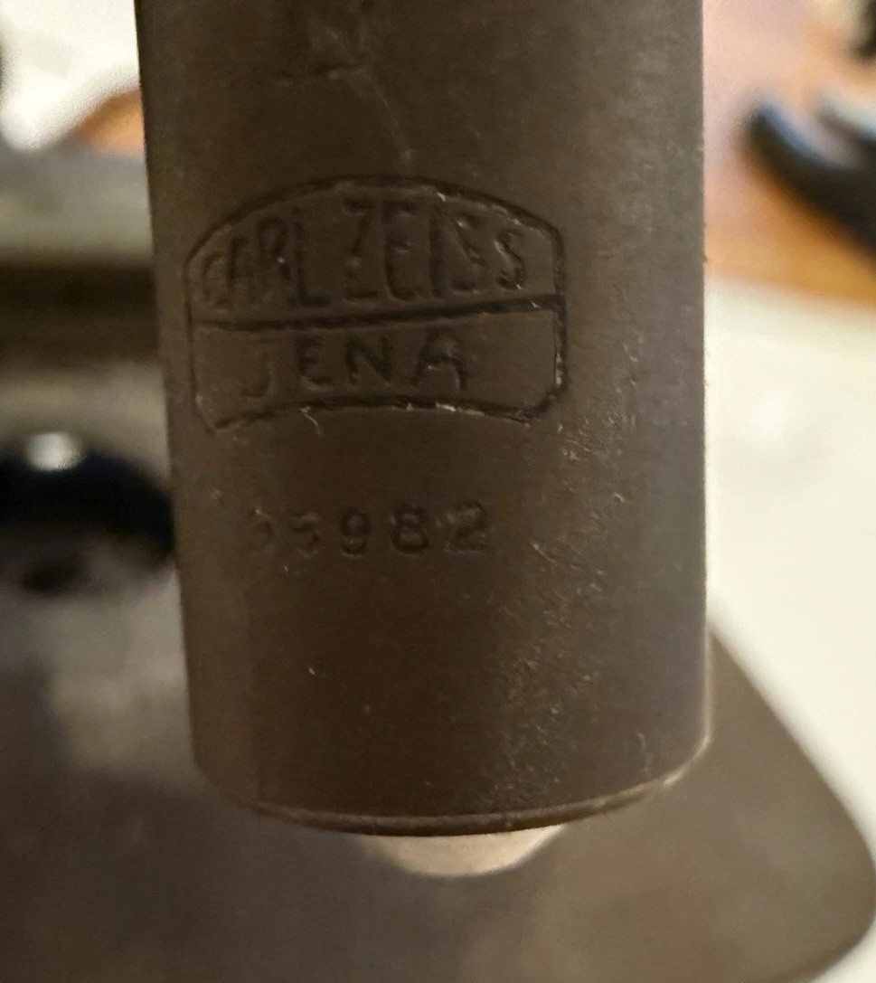 Antique Carl Zeiss Jena Microscope No.96059 w/ 10x 40x 90x