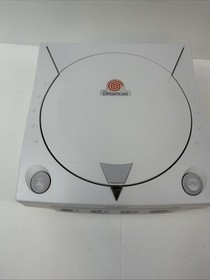 Sega Dreamcast HKT-3020 White Home Video Gaming Console With Controller