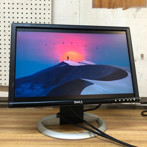Dell 2005FPW 1680 x 1050 Resolution 20" Widescreen LCD VGA Computer Monitor - Picture 4 of 12