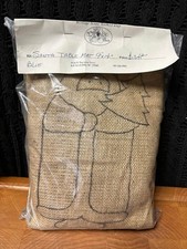 Vintage Heritage House Hooked Rugs Santa Table Mat Kit 9x14 NEW Sealed Wool Hook