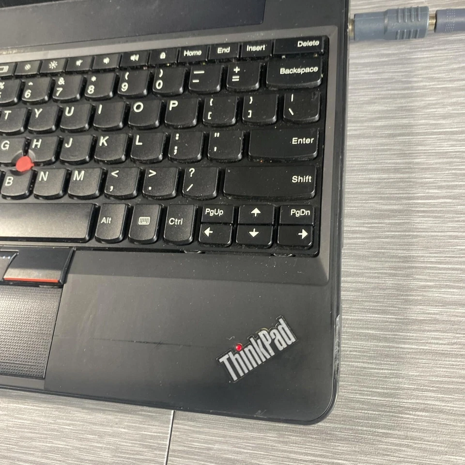 LENOVO 11.6 英寸 ThinkPad X131e 628324u *阅读说明* — 第 3/4 张图片