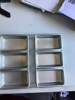 1991 Wilton 6- Pan Mini- Loaf Pan Set 2105-9791 Made In Indonesia 