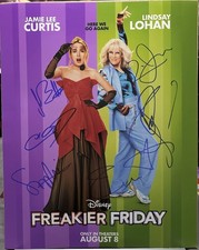LINDSAY LOHAN SIGNED PHOTO 16X20 FREAKIER FRIDAY JAMIE LEE CURTIS AUTOGRAPH RARE LINDSAY LOHAN SIGNED PHOTO 16X20 FREAKIER FRIDAY JAMIE LEE CURTIS AUTOGRAPH RARE