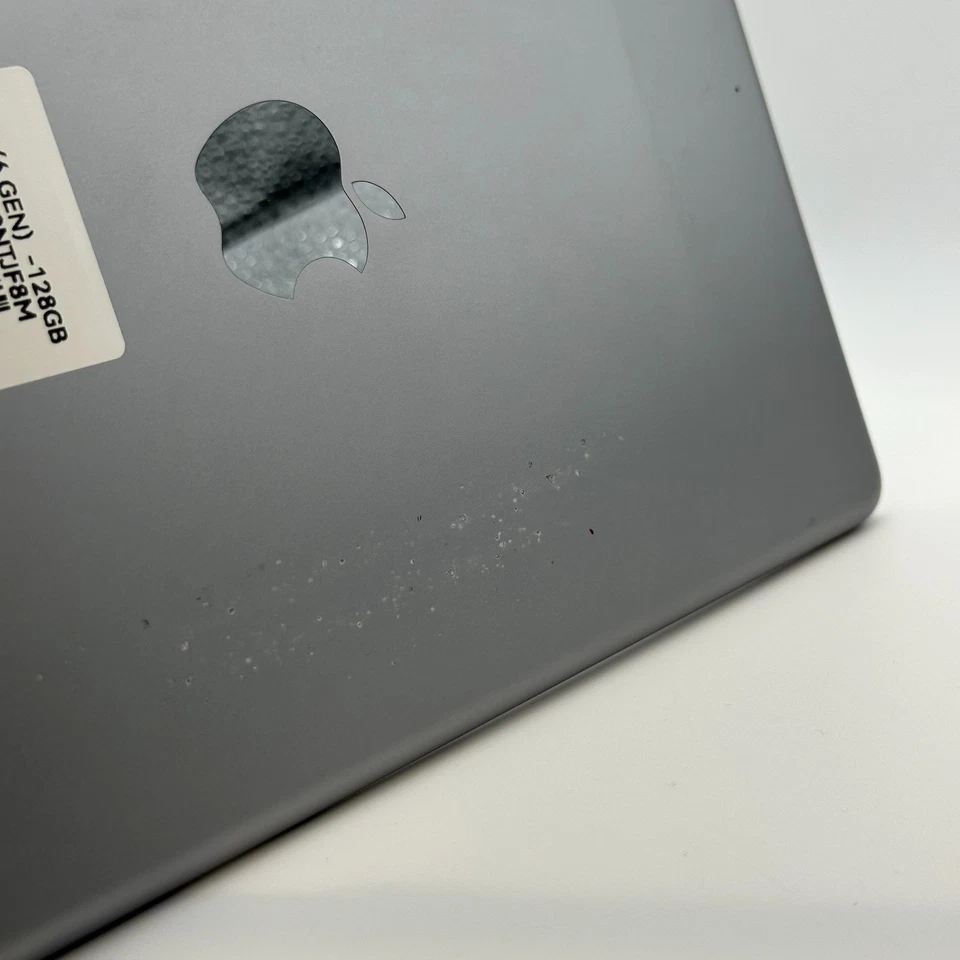 Apple iPad 6th Generation A1893 128GB - Image 3 of 4