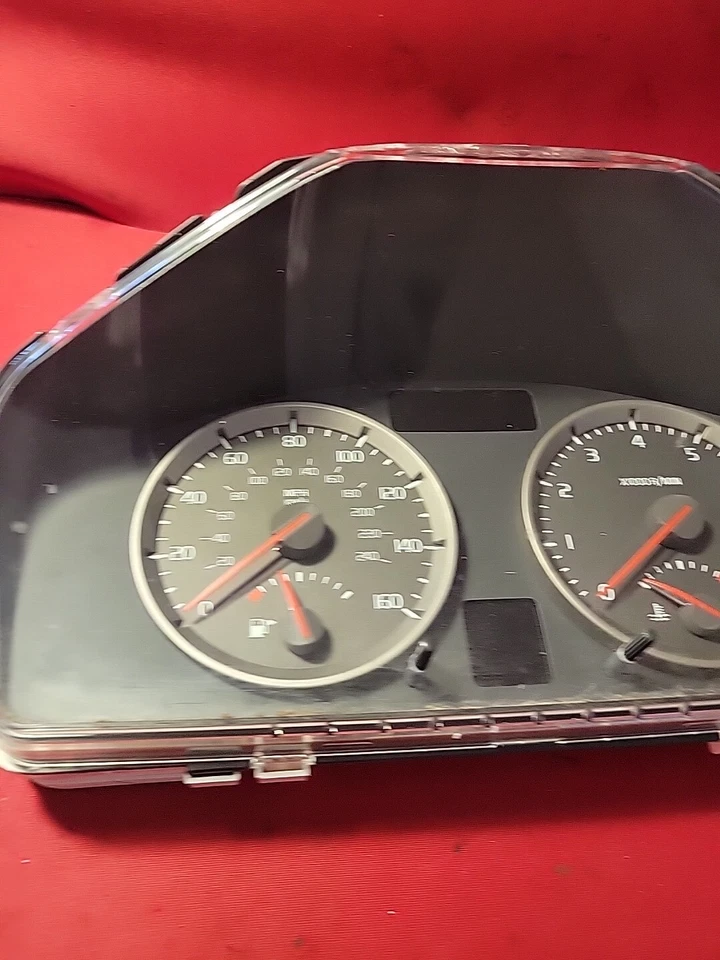 2004 - 2013 Volvo Instrument Cluster Speedometer S40 V 50 C30 C70 - Image 2 of 4