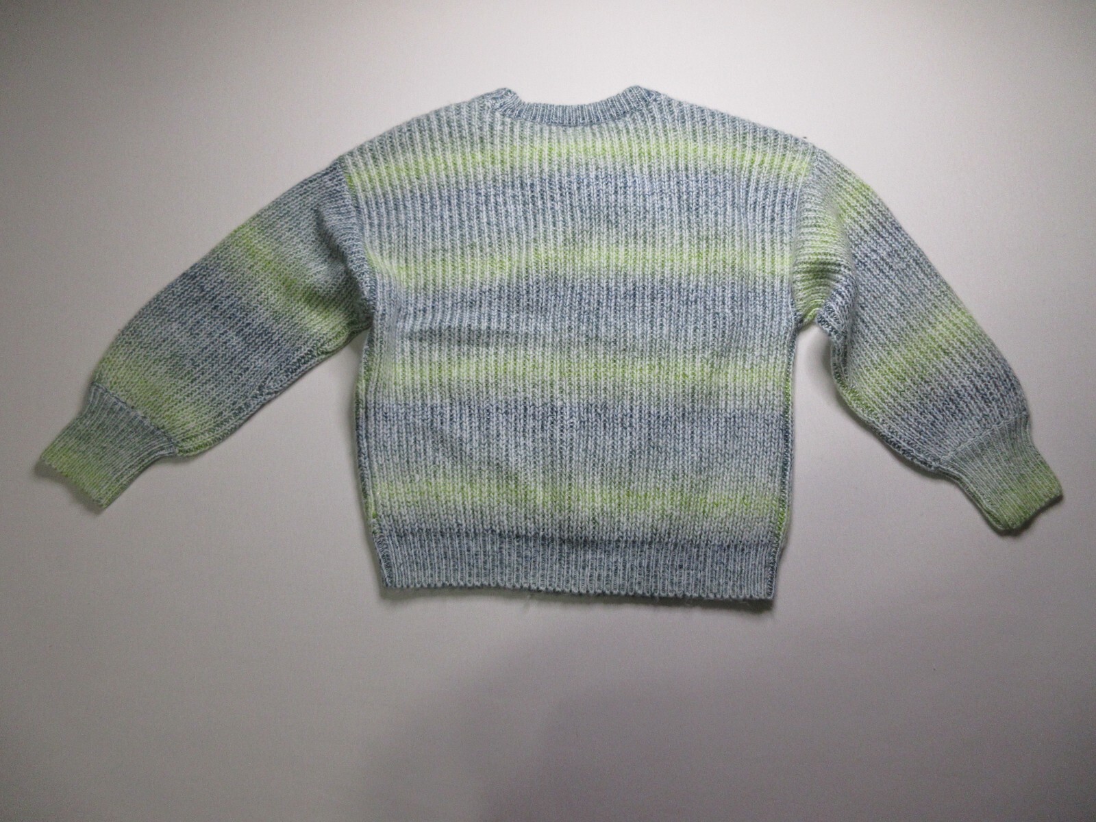 Universal Thread Soft Green Gray Pullover Oversiz… - image 6