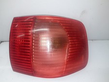 Feu arrière Audi 90