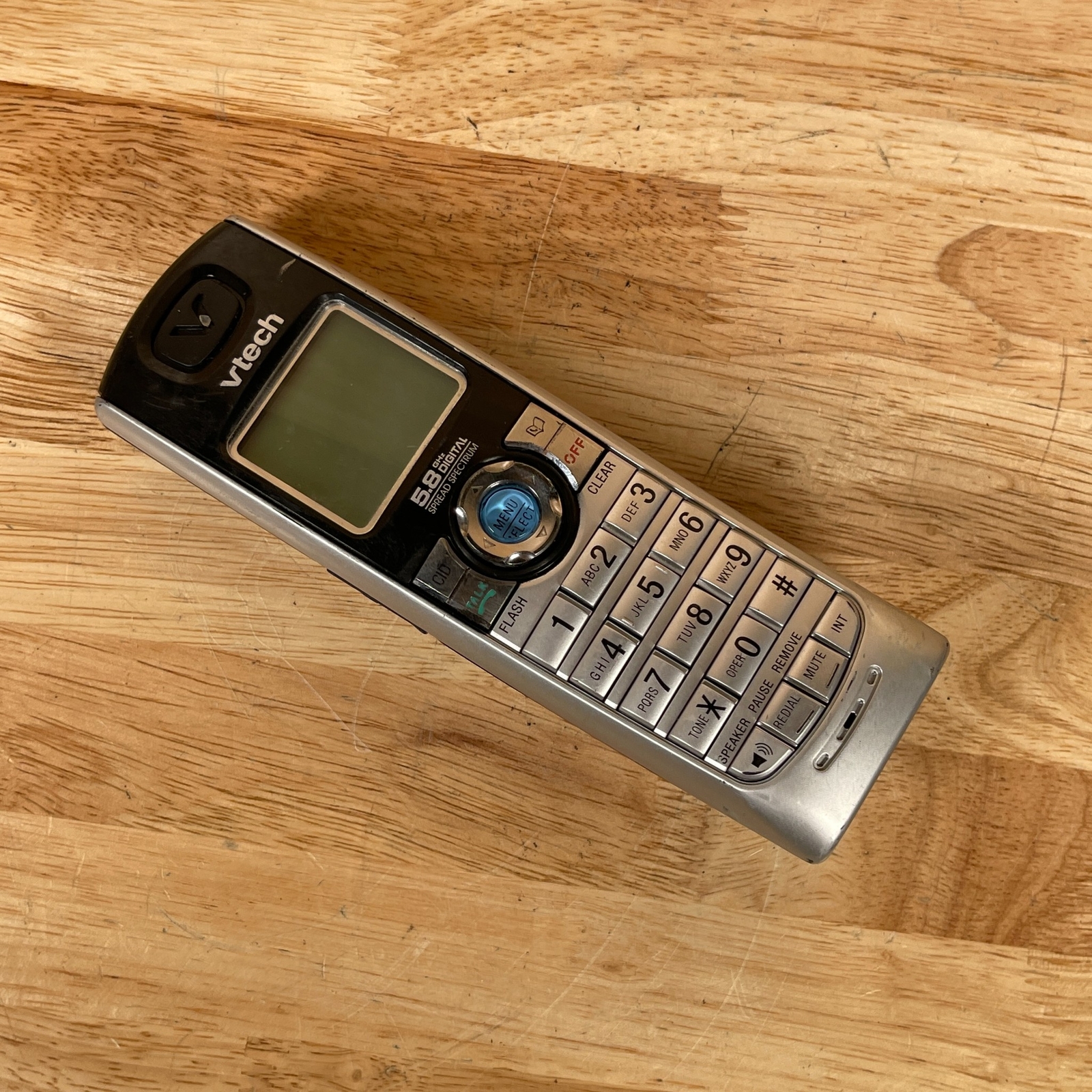 Vtech I6727 Silver 5.8GHz LCD 3Way Digital Spread Spectrum Cordless