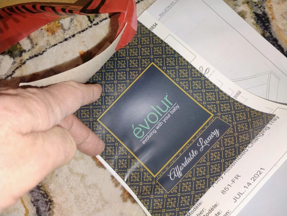 Nuevo Bandeja Cambiadora Extraíble Dream On Me Madera Universal Montada en Escarcha Foto 4 de 4