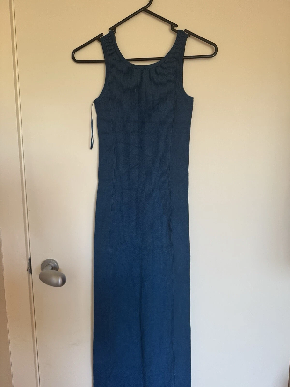Picture 4 of 4