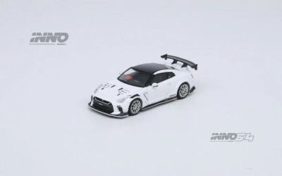 Inno64 1:64 Nissan GT-R R35 Top Secret 2021 Tokyo Auto Salon