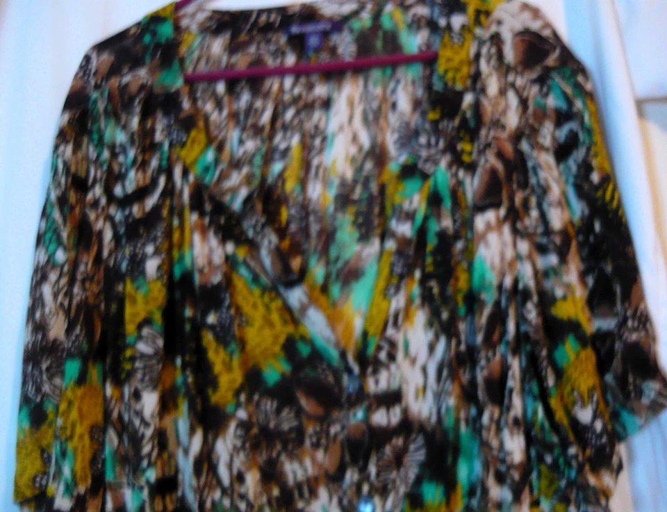 Roamans Womens Rayon Brown Blk white floral button down tunic top size 36 W - Image 3 of 4