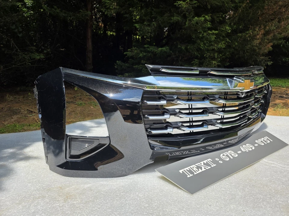 Cubierta del parachoques delantero Chevrolet Equinox 2025 OEM sin envío 55127121 Foto 4 de 4