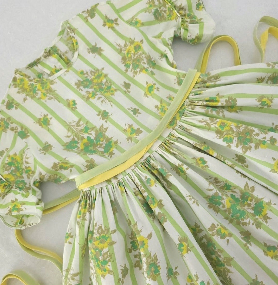 Vintage Girls Floral Dress 50s MCM Cotton Green Crinoline 3t Easter Spring